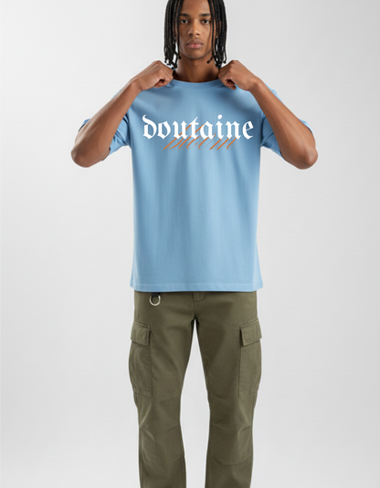 Butterfly Bloom- Men & Women Oversized T-shirt - D O U T A I N E