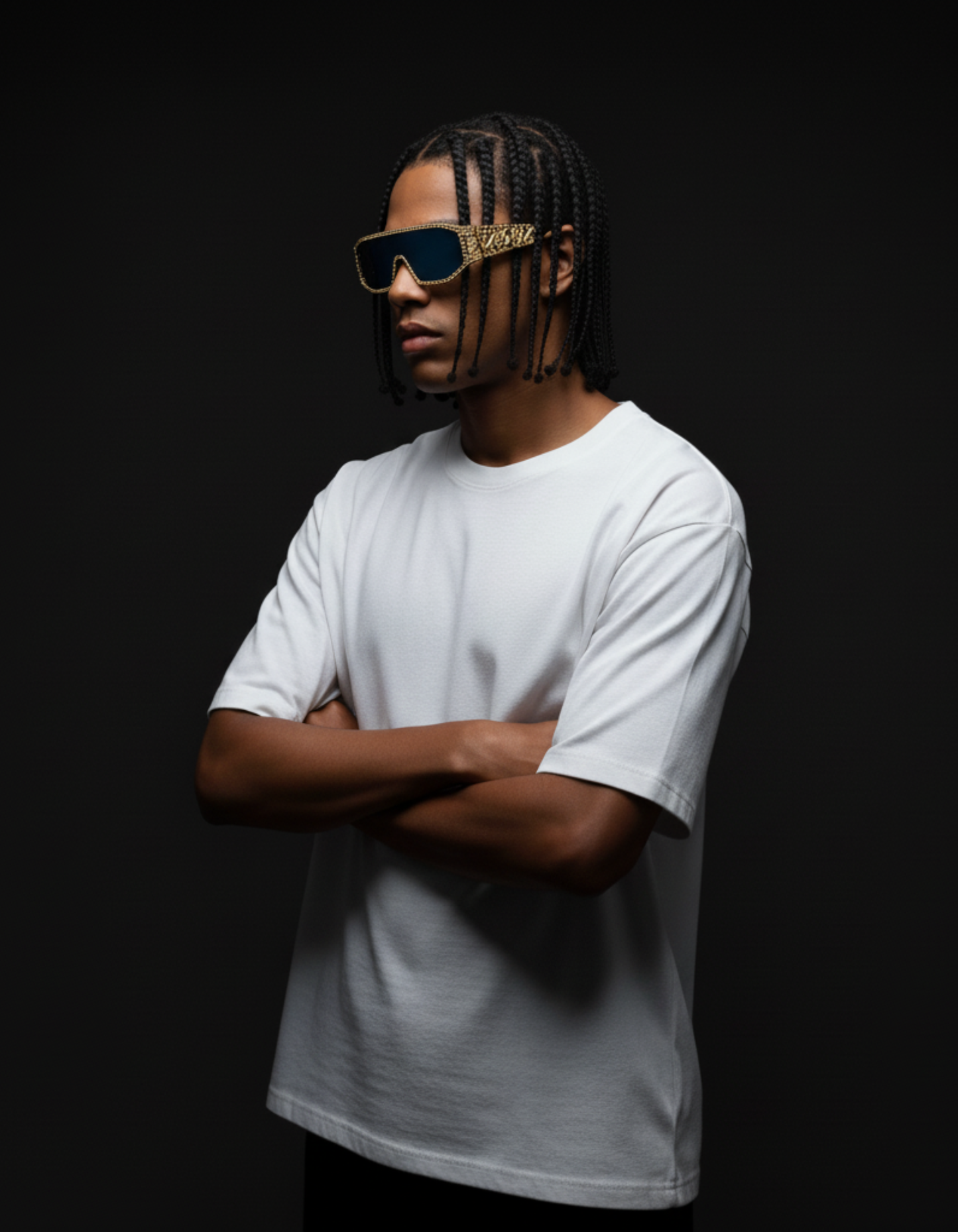 Sovereign Rise- White Oversized T-shirt - D O U T A I N E